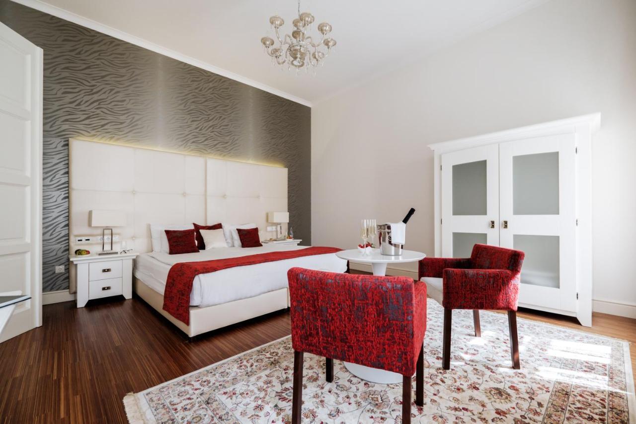 Adele Boutique Hotel Beci Exterior foto