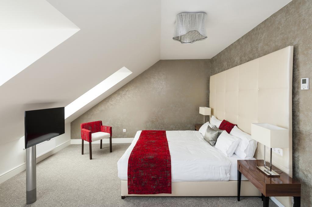Adele Boutique Hotel Beci Cameră foto